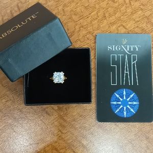 14k yellow gold round CZ ring size 6.25